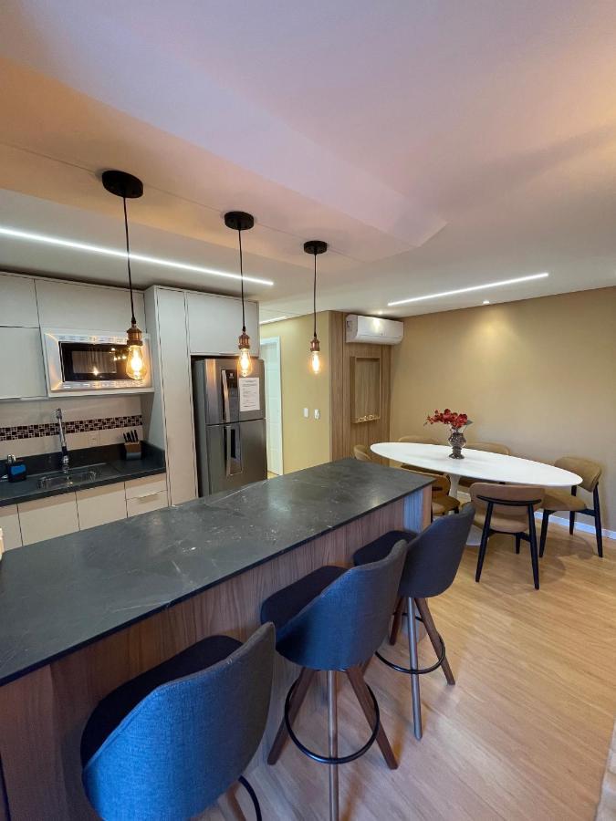 Apartamento Espetacular, 2 Suites, A 30M Da Rua Coberta Gramado Exteriér fotografie