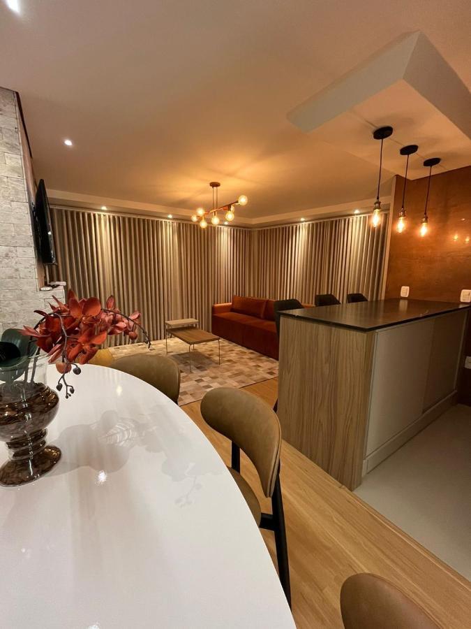Apartamento Espetacular, 2 Suites, A 30M Da Rua Coberta Gramado Exteriér fotografie