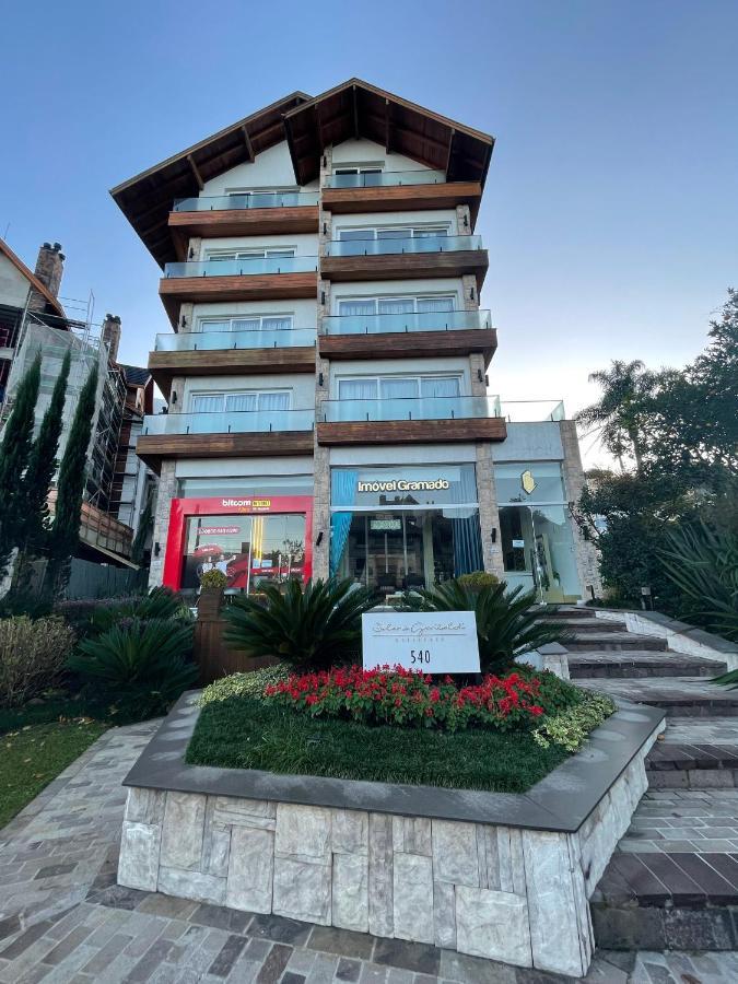 Apartamento Espetacular, 2 Suites, A 30M Da Rua Coberta Gramado Exteriér fotografie