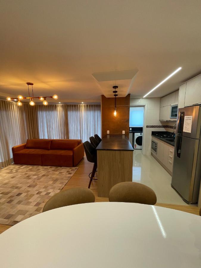 Apartamento Espetacular, 2 Suites, A 30M Da Rua Coberta Gramado Exteriér fotografie