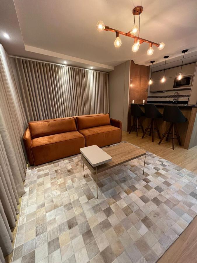 Apartamento Espetacular, 2 Suites, A 30M Da Rua Coberta Gramado Exteriér fotografie