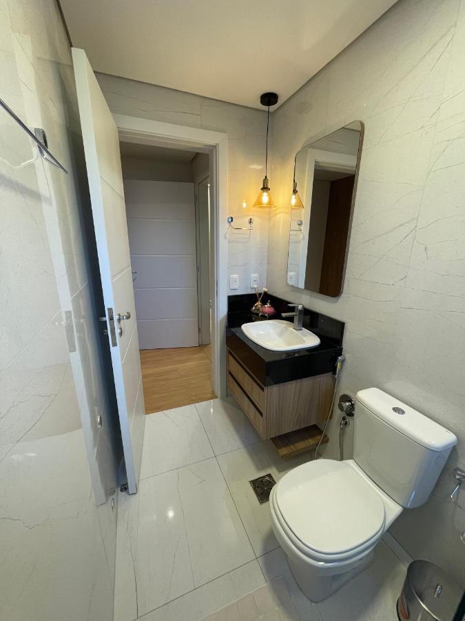 Apartamento Espetacular, 2 Suites, A 30M Da Rua Coberta Gramado Exteriér fotografie